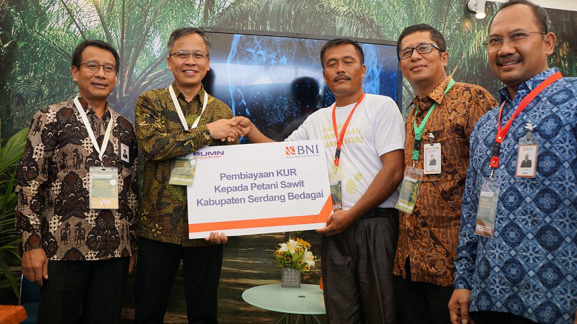 BNI – Booth “Palm Business Corner” Program Peremajaan Sawit Rakyat (Dolok Masihul, 27 Nov 2017)