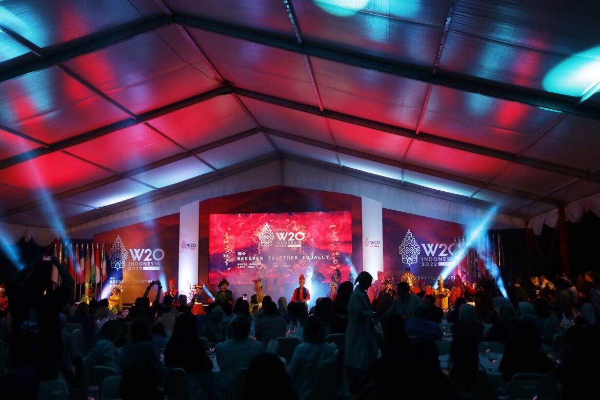 CULTURE NIGHT W20 SUMMIT (BAGAS NATIO – HOTEL NIAGARA PARAPAT, 19 JULI 2022)