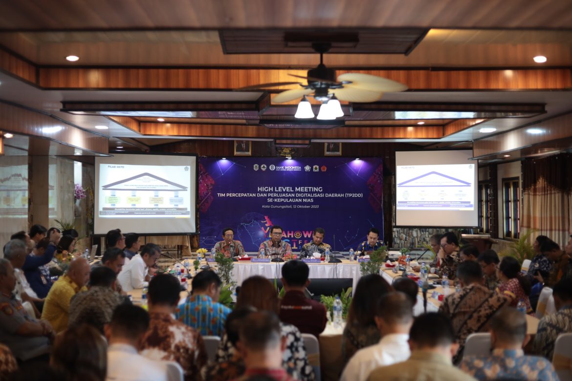 HIGH LEVEL MEETING TEAM PERCEPATAN DAN PERLUASAN DIGITALISASI DAERAH (TP2DD) SE-KEPULAUAN NIAS (Gunung Sitoli, 12 Oktober 2023)
